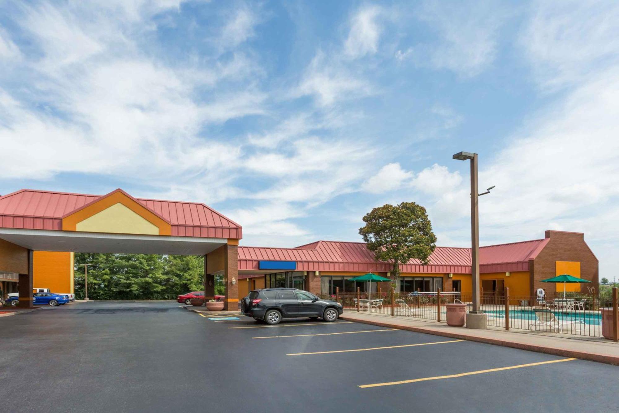 Extended Stay America Suites - Брістол Екстер'єр фото