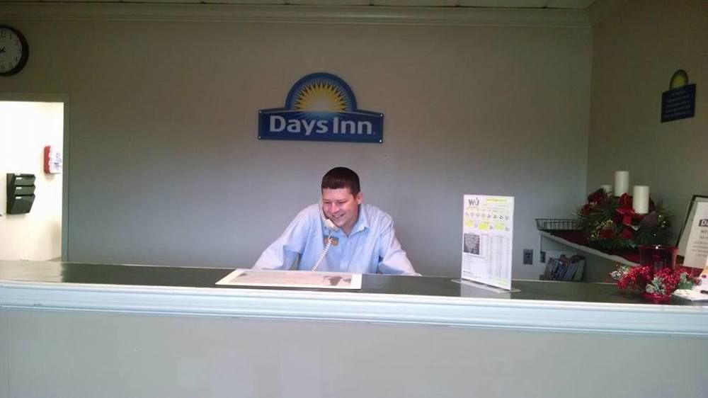 Extended Stay America Suites - Брістол Екстер'єр фото